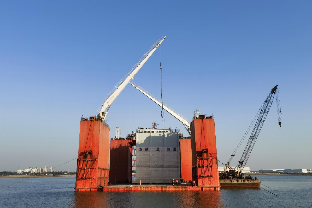 安徽路港欽州港12#泊位工程。
